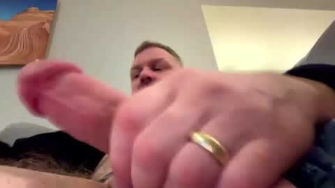 Snapshot of tbiz82 chatting on September 29, 4:22 am Tbiz82 online show from September 29, 4:22 am