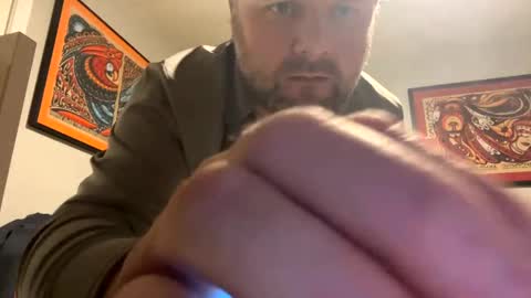 Snapshot of tbiz82 chatting on January 3, 1:27 am Tbiz82 online show from January 3, 1:27 am