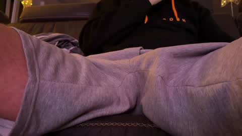 Snapshot of tdnaw chatting on December 8, 1:24 am td 78 online show from December 8, 1:24 am