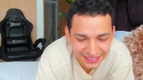 Snapshot of teddy_cowboy chatting on February 20, 2:57 pm  Follow me on Twitter boys ryder and instagram teddyscoot 12  online show from February 20, 2:57 pm