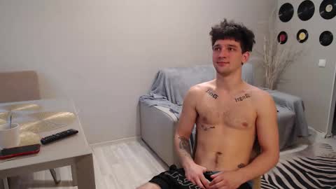 Teddy online show from October 8, 9:02 am