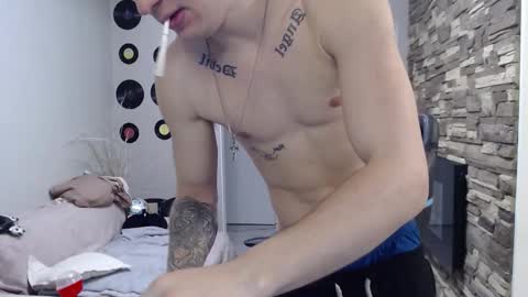 Teddy online show from December 2, 7:55 am