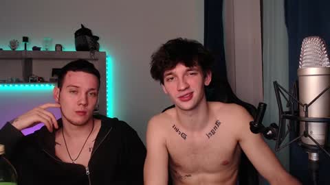 Teddy online show from December 16, 1:42 am