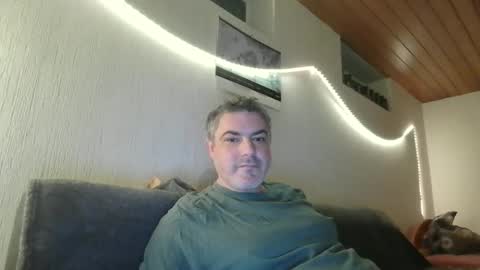 Peter online show from January 5, 8:52 pm