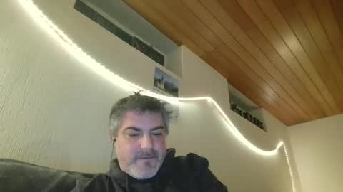 Peter online show from March 9, 3:23 am