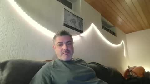 Peter online show from December 11, 6:16 pm