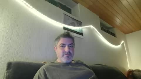 Peter online show from January 17, 6:36 pm