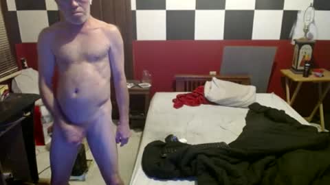 Snapshot of terdy2366 chatting on February 27, 7:12 am terdy2366 online show from February 27, 7:12 am