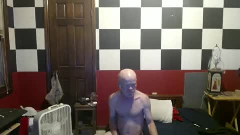 Snapshot of terdy2366 chatting on January 1, 6:26 am terdy2366 online show from January 1, 6:26 am