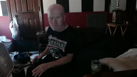 Snapshot of terdy2366 chatting on December 5, 6:34 pm terdy2366 online show from December 5, 6:34 pm