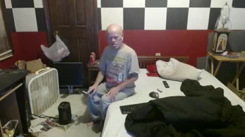 Snapshot of terdy2366 chatting on January 25, 6:12 am terdy2366 online show from January 25, 6:12 am