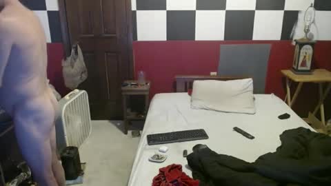 Snapshot of terdy2366 chatting on January 30, 1:31 pm terdy2366 online show from January 30, 1:31 pm