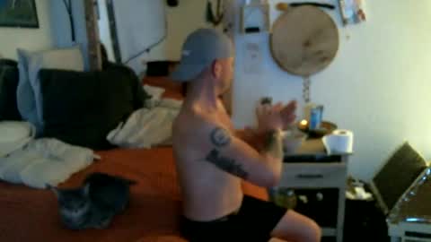 Axle online show from January 15, 9:24 am