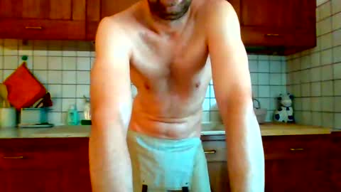 Snapshot of testosterone20222 chatting on January 1, 1:59 pm Testosterone20 online show from January 1, 1:59 pm