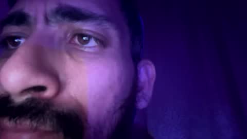 thamasleal online show from October 18, 10:31 am