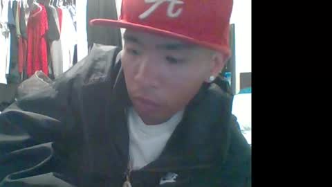 Snapshot of thataznguy303 chatting on September 16, 1:12 pm thataznguy303 online show from September 16, 1:12 pm