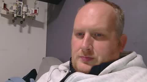 the007146368 online show from November 26, 6:00 pm