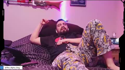 Snapshot of the_alpha_dog_xxx chatting on February 11, 3:29 pm the_alpha_dog_xxx online show from February 11, 3:29 pm