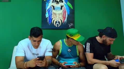 Snapshot of the_golden_boys chatting on September 17, 2:34 am SCOTT  THEO  KAMERON  GENDERSON online show from September 17, 2:34 am