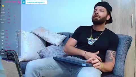 SCOTT  THEO  KAMERON  GENDERSON online show from August 8, 1:34 am