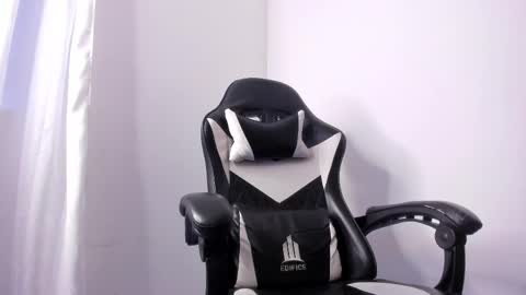 Danny online show from February 27, 11:15 pm