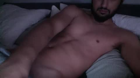 Snapshot of thebig_aa2 chatting on January 25, 4:46 pm thebig_aa2 online show from January 25, 4:46 pm