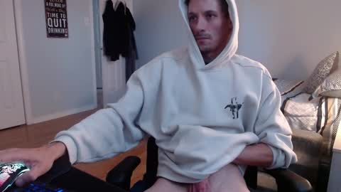 Snapshot of thebigbamboo26 chatting on October 18, 6:57 pm thebigbamboo26 online show from October 18, 6:57 pm