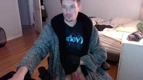 Snapshot of thebigbamboo26 chatting on December 11, 4:05 pm thebigbamboo26 online show from December 11, 4:05 pm