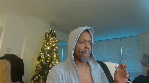 Snapshot of theblacklordmaster chatting on December 19, 3:19 pm theblacklordmaster online show from December 19, 3:19 pm