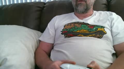 Snapshot of thedalenator chatting on October 24, 1:07 am thedalenator online show from October 24, 1:07 am