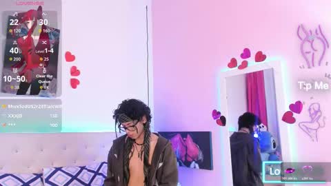 Snapshot of thedoll_ethan chatting on October 23, 8:56 pm ethan online show from October 23, 8:56 pm