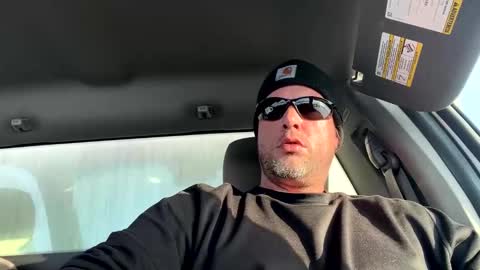 Snapshot of thedonald911 chatting on December 30, 10:12 pm Carter Bates online show from December 30, 10:12 pm