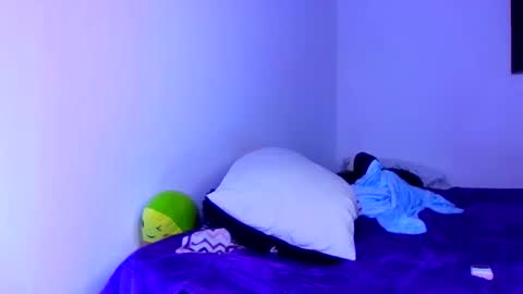 thedragonboyxxx online show from February 9, 4:50 am