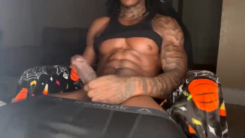 TheeUglyDude online show from December 24, 3:16 am