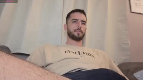 themmistokles online show from September 17, 7:59 pm