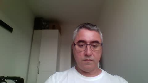 Themohican online show from April 29, 5:30 pm