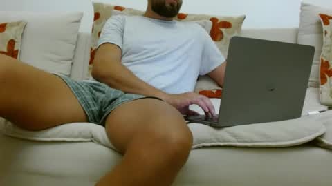 TheMonarchGoat online show from June 25, 2:14 am