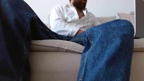 TheMonarchGoat online show from September 27, 11:08 am