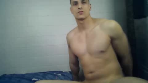 thenewguy12 online show from February 26, 8:43 pm