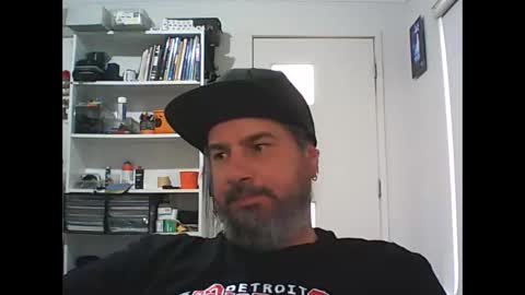 aussiebeard online show from March 11, 2:07 am