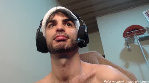 Snapshot of therazhanen chatting on December 29, 5:42 am Santiago Enrique online show from December 29, 5:42 am