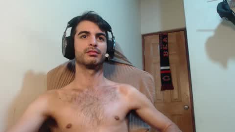 Snapshot of therazhanen chatting on March 11, 6:53 am Santiago Enrique online show from March 11, 6:53 am