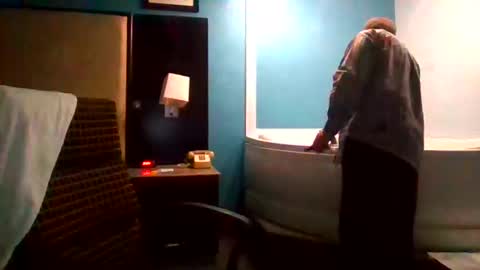 Snapshot of therealdusty1 chatting on October 26, 6:04 am therealdusty1 online show from October 26, 6:04 am