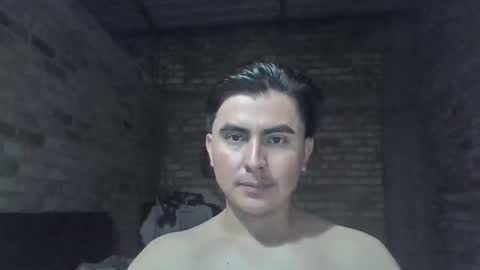 Theron Devereaux online show from December 16, 2:07 am