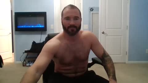 Snapshot of thesexorcist1984 chatting on January 15, 11:40 pm James online show from January 15, 11:40 pm