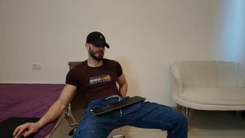 TheTopAlex online show from February 25, 7:20 am