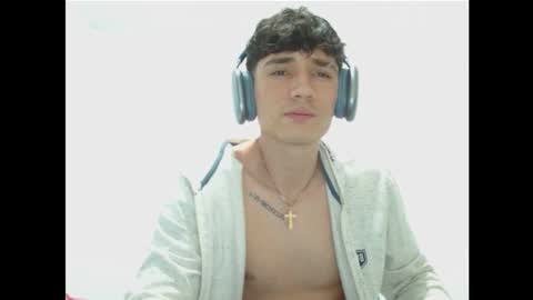 thiago_deseo69 online show from September 19, 12:02 am