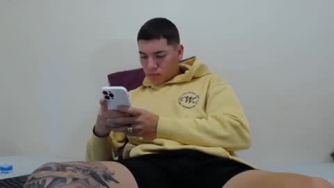 Snapshot of thiago_hot_boy chatting on January 16, 7:38 am Thiago independent model online show from January 16, 7:38 am