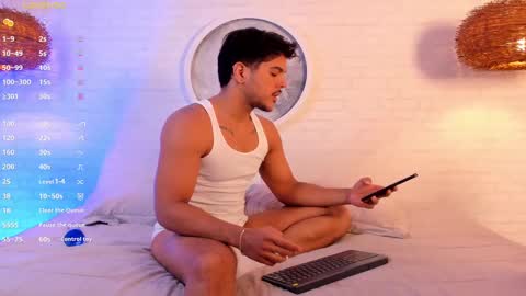 Snapshot of thiago_mercer chatting on September 15, 11:11 am Thiago online show from September 15, 11:11 am