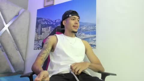Thiago online show from June 24, 8:00 pm